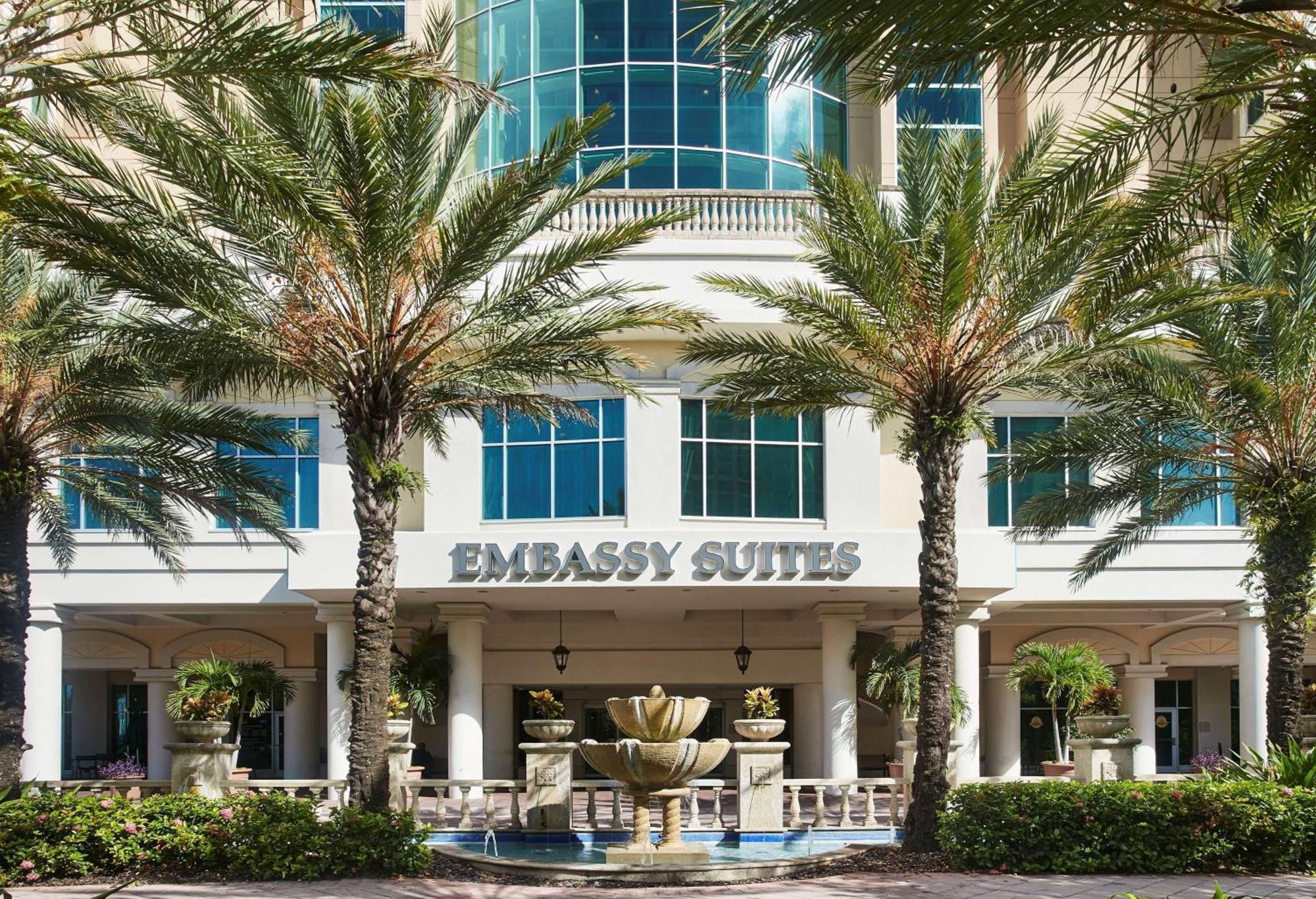 Embassy Suites By Hilton Tampa Downtown Convention Center Exterior foto